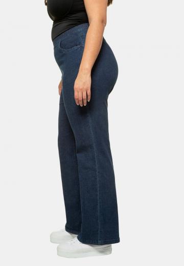 Узкие джинсы