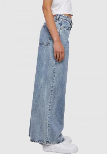 Свободные джинсы