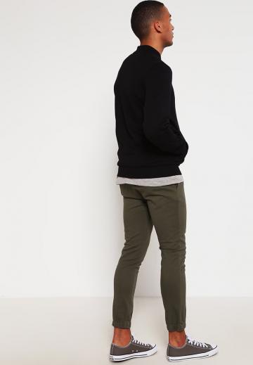 Куртка бомбер