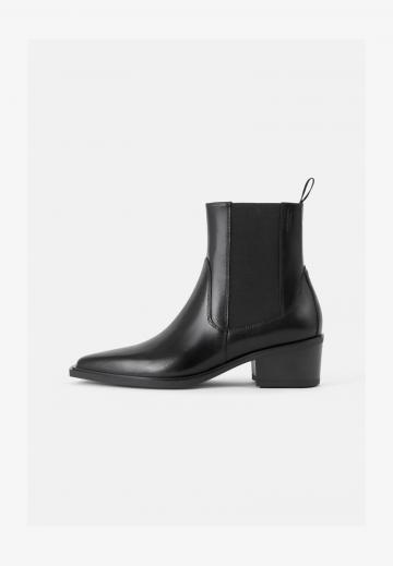 Ботинки челси