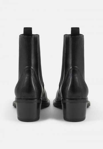 Ботинки челси