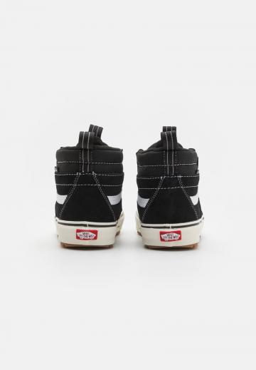 Высокие кеды