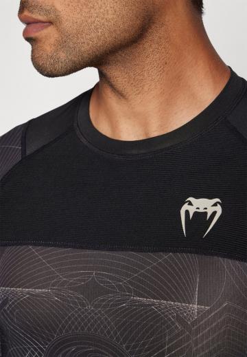 Спортивная майка