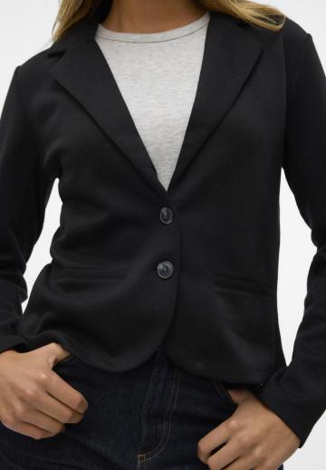 Короткий блейзер