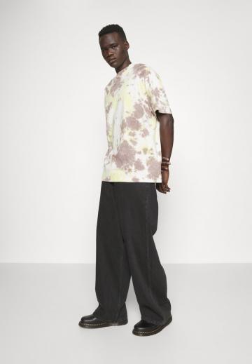 Свободные джинсы