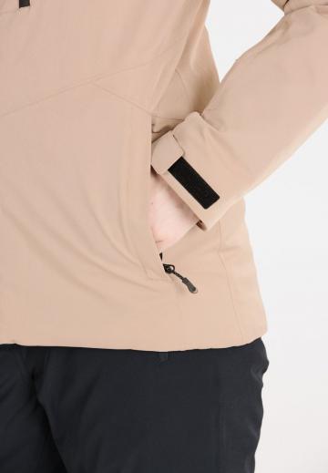 Спортивная куртка