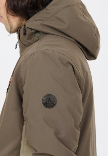 Сноубордическая куртка