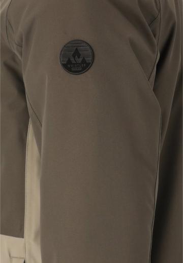 Сноубордическая куртка