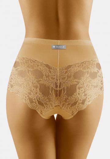 Трусы на бедрах