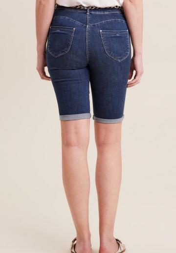 Джинсовые шорты