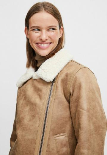 Байкерская куртка