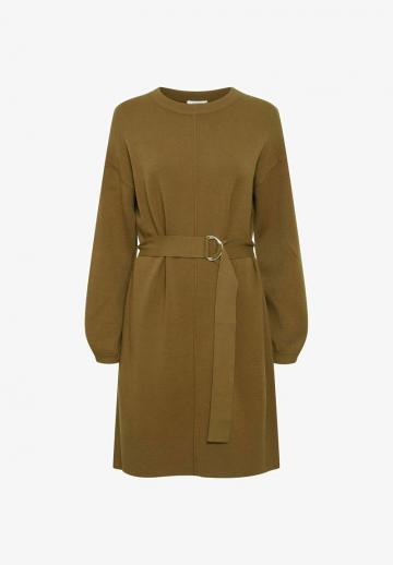 Вязаное платье