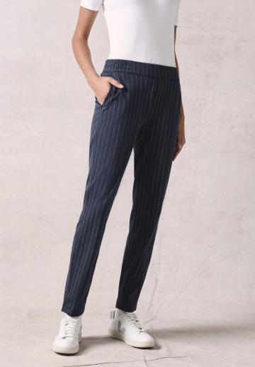 Узкие брюки