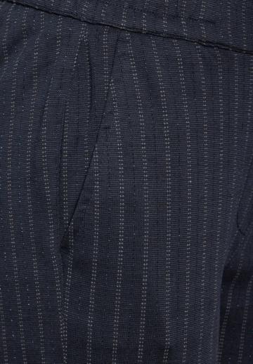 Узкие брюки