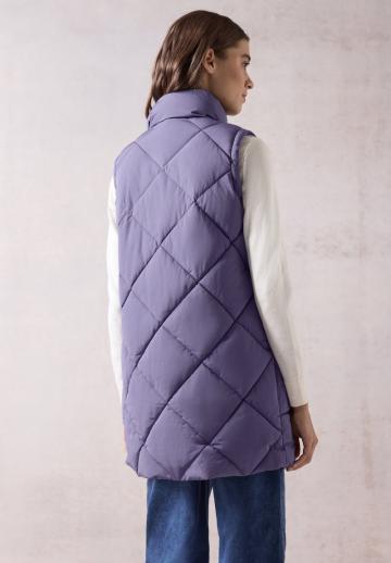 Длинный жилет