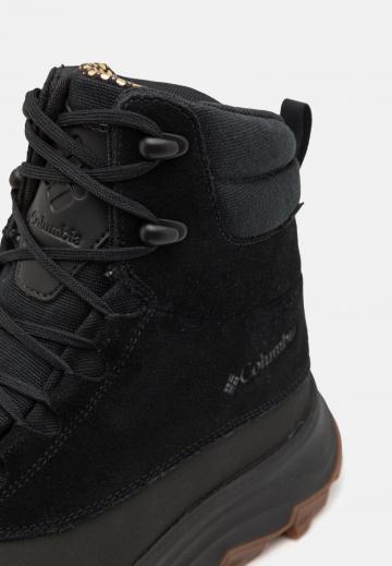 Походные ботинки