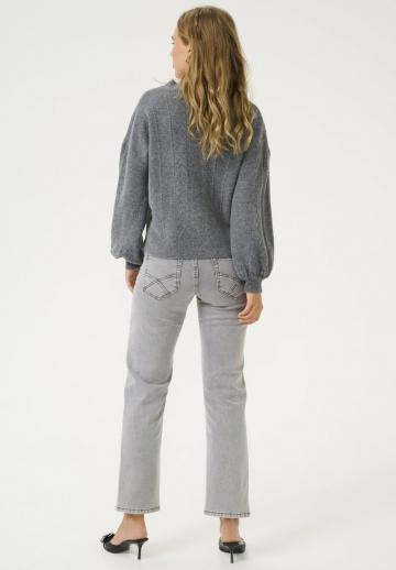 Вязаная кофта