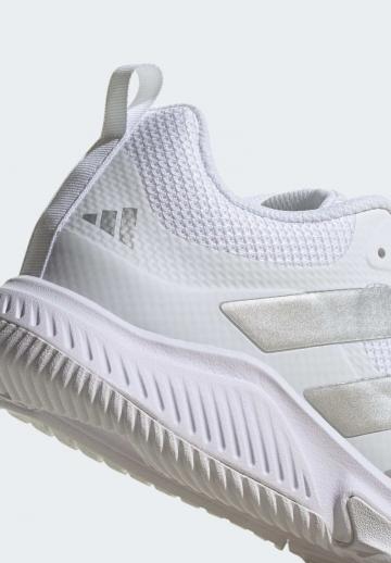 Тренировочные кроссовки