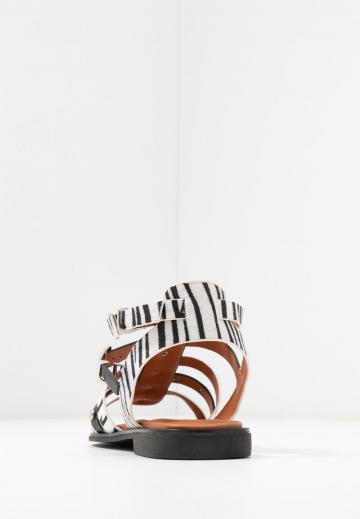 Римские сандалии