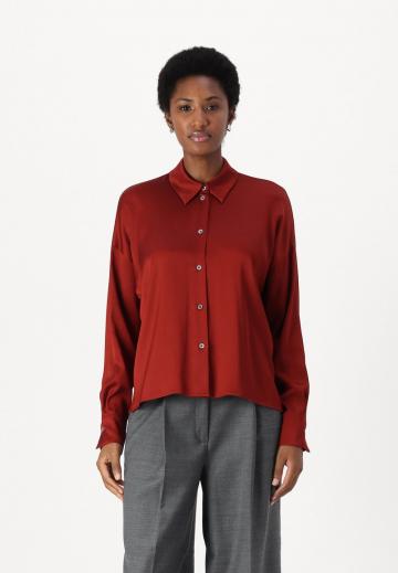 Атласная блузка