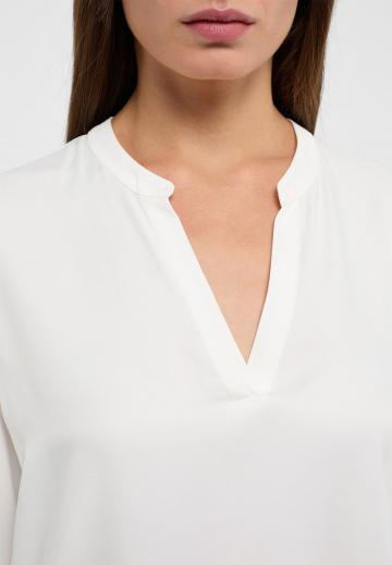 Атласная блузка