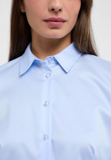 Атласная блузка