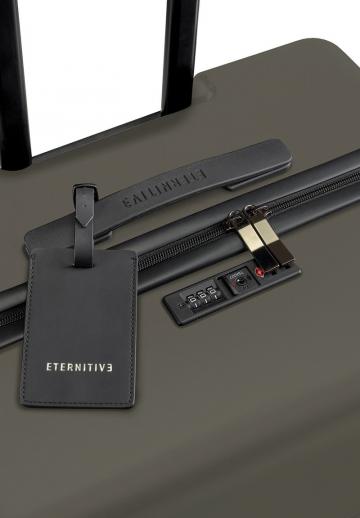 Набор чемоданов