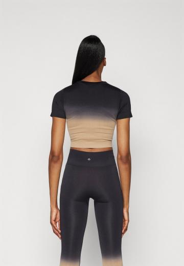 Спортивная майка