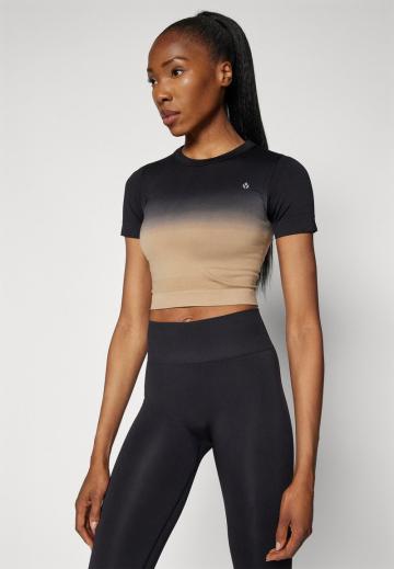 Спортивная майка