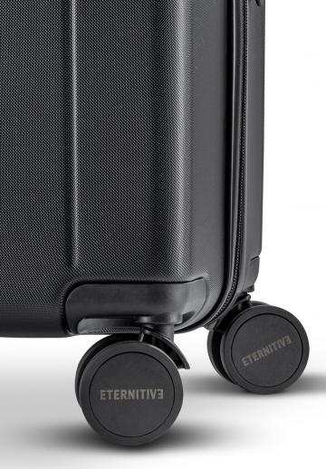 Чемодан на колесах