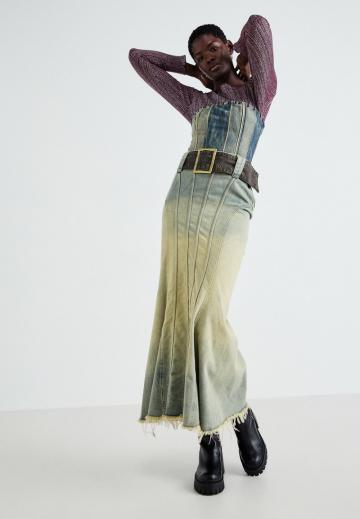 Полусапожки на высоком каблуке