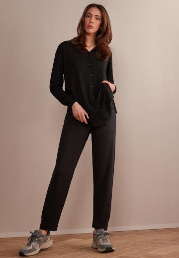 Спортивные штаны