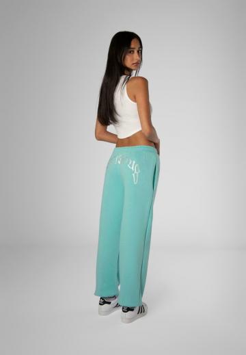 Спортивные штаны