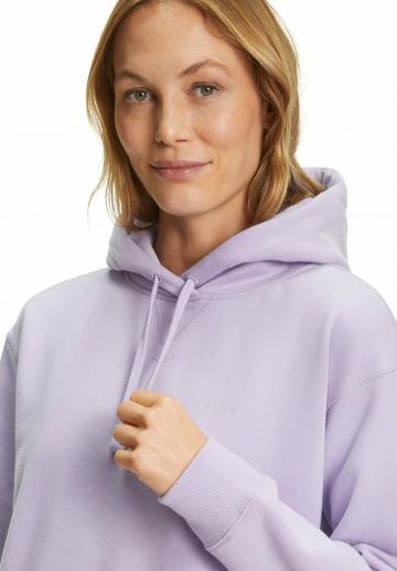 Пуловер с капюшоном