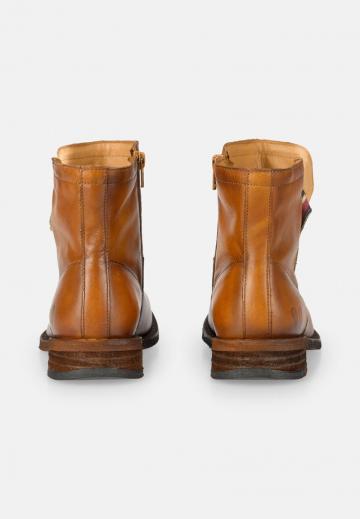 Широкие сапоги