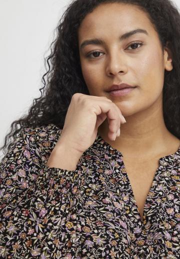 Длинная блузка