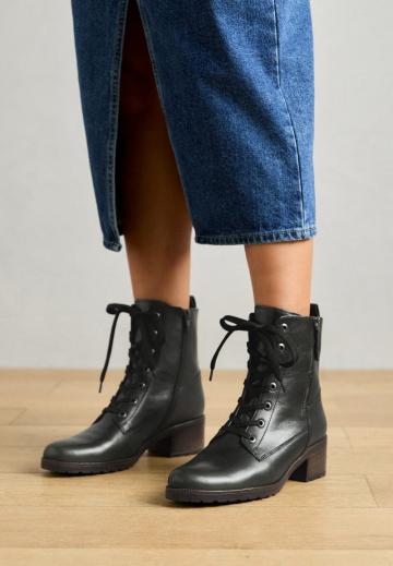 Широкие сапоги