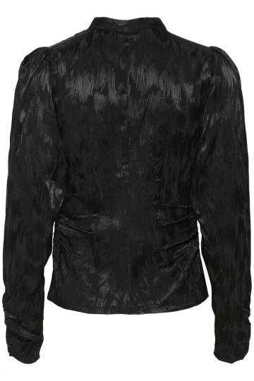 Атласная блузка