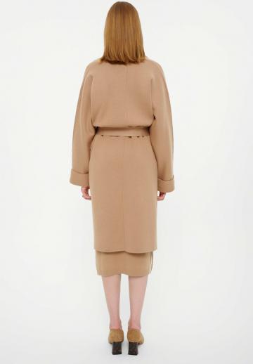 Длинный жилет