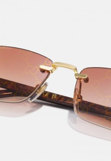 Солнечные очки