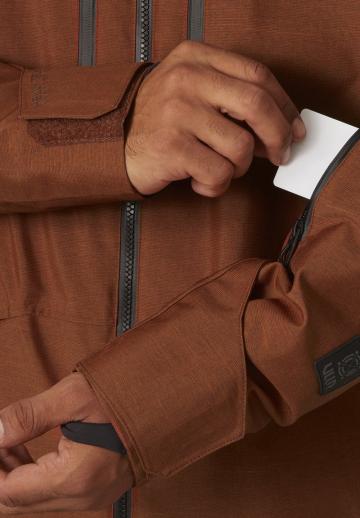 Сноубордическая куртка