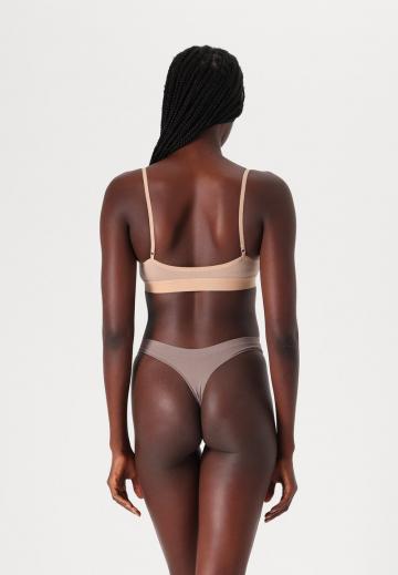 Бюстгальтер без косточек