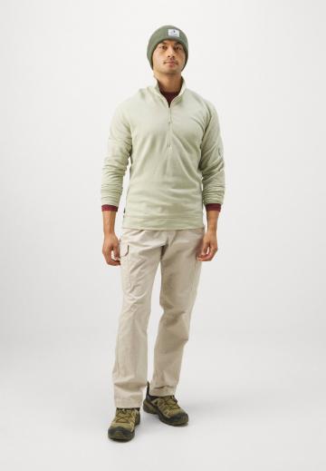 Спортивная кофта