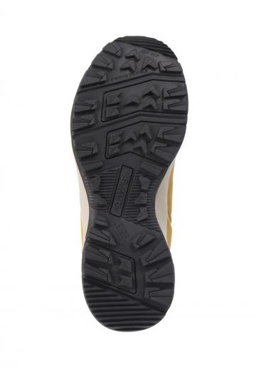 Походные ботинки