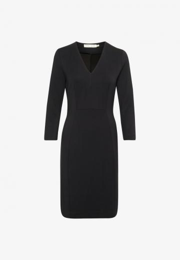 Платье футляр