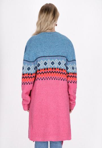 Жаккардовая вязаная кофта