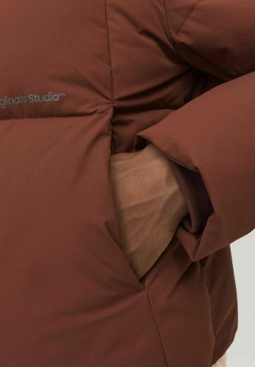 Зимняя куртка