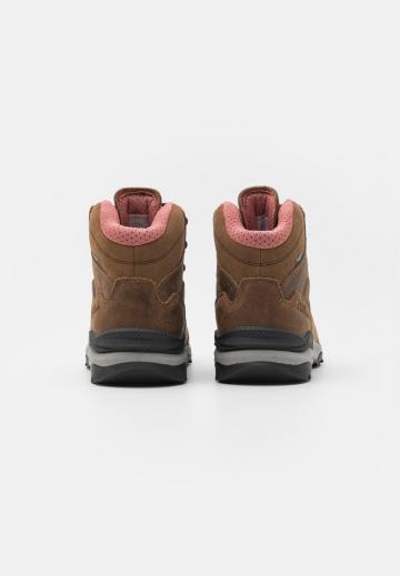 Походные сапоги