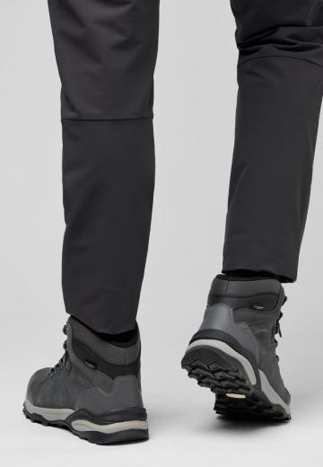 Походные ботинки