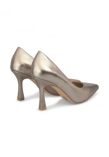 Туфли на высоком каблуке